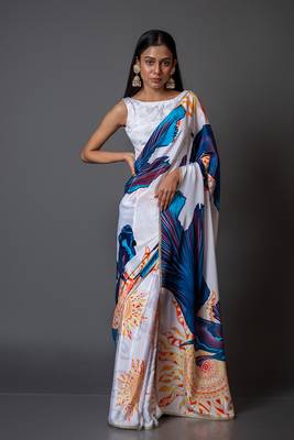 Matsya crepe digital printed saree with unstitched blouse piece 5