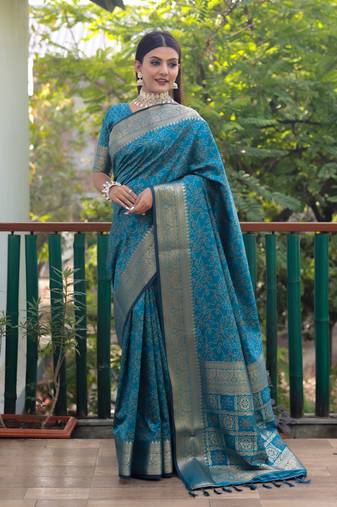 Teal Woven Design Bandhej Patola Silk Blend Saree With Blouse