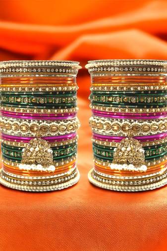 Bridal jhumki style bangle set for two hands by leshya