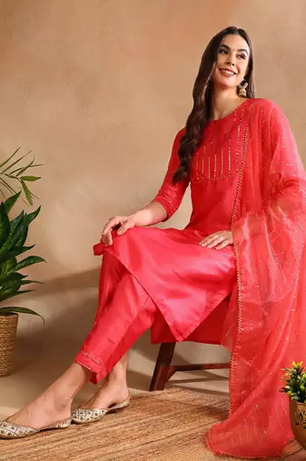 fuchsia color yoke design poly chanderi styles kurta trouser with dupatta