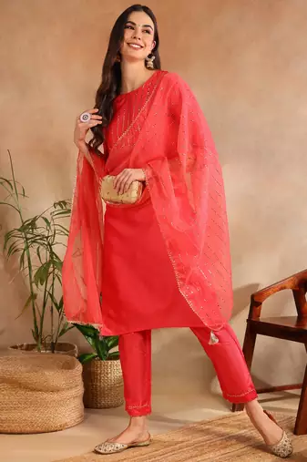 fuchsia color yoke design poly chanderi styles kurta trouser with dupatta
