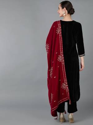 black color embroidered velvet styles kurta trouser with dupatta 4