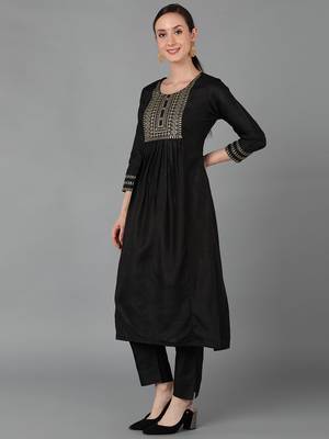 black color embroidered silk blend styles kurta trouser with dupatta 3