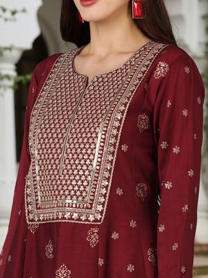maroon color embroidered silk blend styles kurta palazzo with dupatta 2