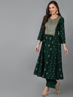 green color embroidered silk blend styles kurta palazzo with dupatta 3
