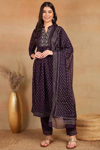 purple color embroidered silk blend styles kurta trouser with dupatta