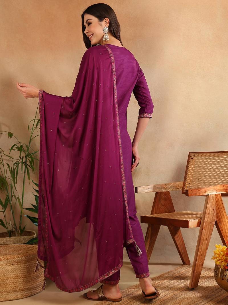 magenta color woven design silk blend styles kurta trouser with dupatta