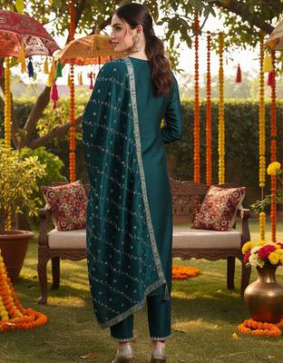 green color embroidered silk blend styles kurta palazzo with dupatta 3