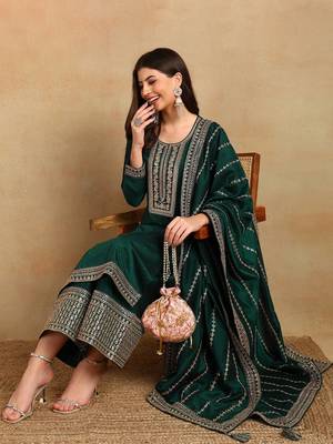 Green Viscose Rayon Embroidered Sequins Work Kurti Set 1