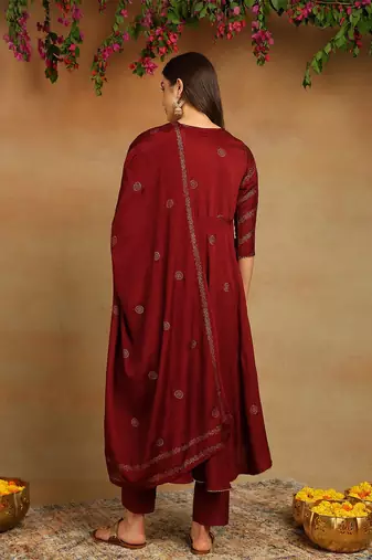 maroon color woven design silk blend styles kurta trouser with dupatta