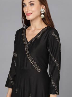 black color woven design silk blend styles kurta trouser with dupatta 2