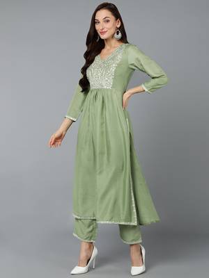 green color embroidered silk blend styles kurta trouser with dupatta 3