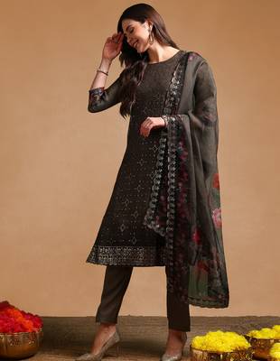 olive color embroidered organza styles kurta trouser with dupatta 3