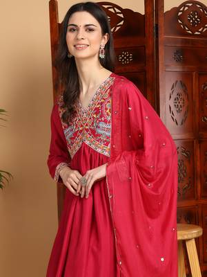 pink color embroidered silk blend styles kurta trouser with dupatta 2