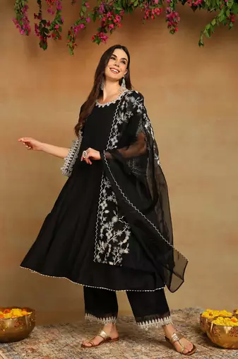 black color embroidered silk blend styles kurta palazzo with dupatta