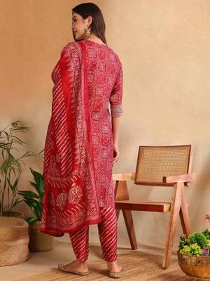 maroon color printed polyester styles kurta trouser with dupatta 4