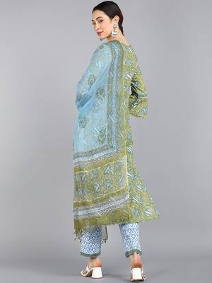 green color printed pure cotton styles kurta trouser with dupatta 4