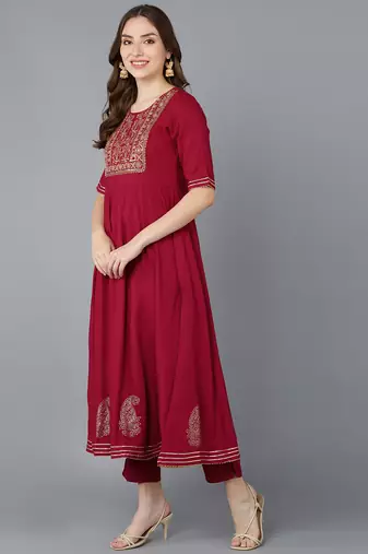 maroon color embroidered silk blend styles kurta trouser with dupatta