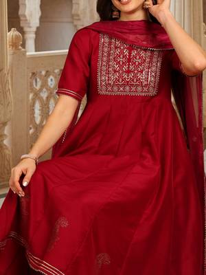 burgundy color embroidered silk blend styles kurta trouser with dupatta 2