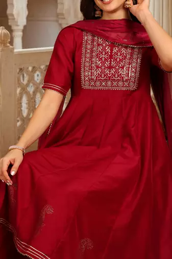 burgundy color embroidered silk blend styles kurta trouser with dupatta
