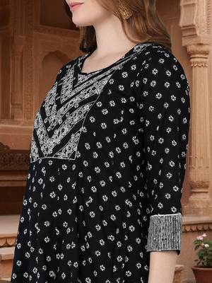 black color embroidered pure cotton styles kurta trouser with dupatta 2