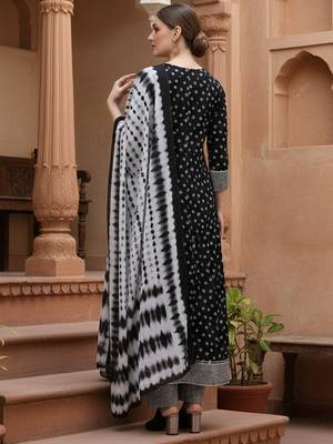 black color embroidered pure cotton styles kurta trouser with dupatta 4
