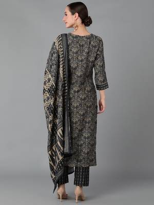 black color printed silk blend styles kurta trouser with dupatta 4