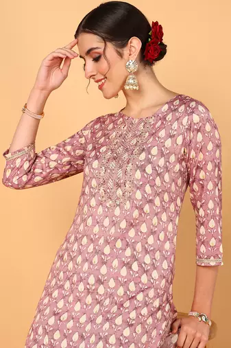 mauve color printed silk blend styles kurta trouser with dupatta