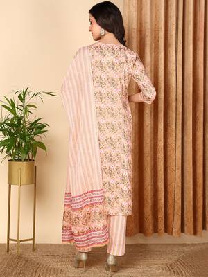 peach color printed pure cotton styles kurta trouser with dupatta 4