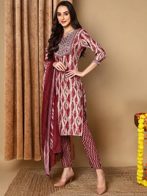 grey color embroidered silk blend styles kurta trouser with dupatta 3