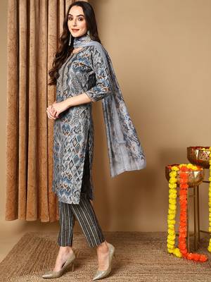 grey color embroidered silk blend styles kurta trouser with dupatta 3