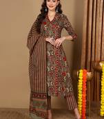 green color printed pure cotton styles kurta trouser with dupatta