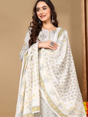 off white color printed pure cotton styles kurta trouser with dupatta 2