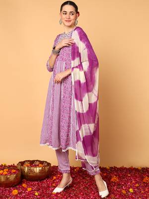 purple color yoke design viscose rayon styles kurta trouser with dupatta 3