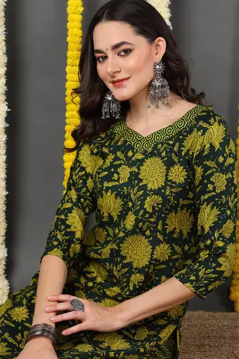green color printed rayon blend styles kurta trouser with dupatta