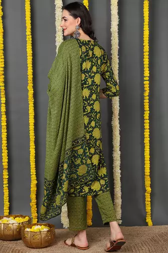 green color printed rayon blend styles kurta trouser with dupatta