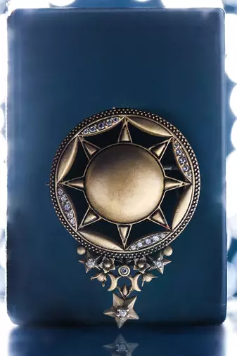 SunStarry Brooch