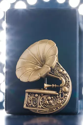 Musical Magic Brooch