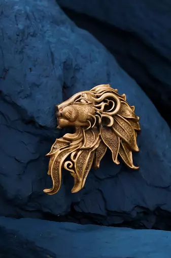 Lion the Ruler Brooch