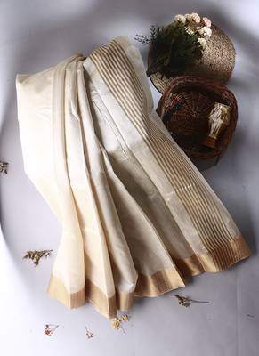 beige silk kerala kasavu Saree with  blouse 4