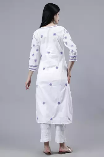 hand embroidered white cotton lucknowi chikan kurta
