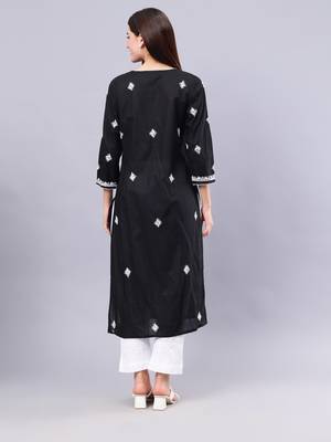 hand embroidered black cotton lucknowi chikan kurta 2