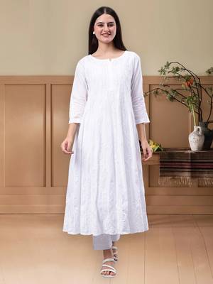 hand embroidered white cotton anarkali kurta 1