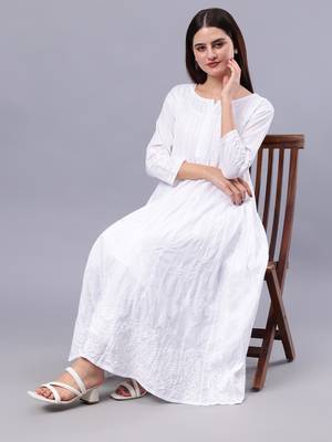 hand embroidered white cotton anarkali kurta 5