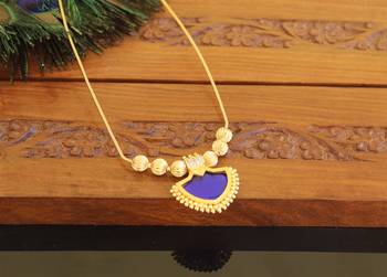 Kerala style gold plated palakka necklace 2