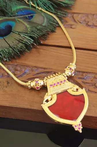 Kerala traditional gold plated palakka peacock necklace