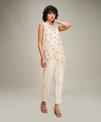 Off white floral emboridery co ord set 2