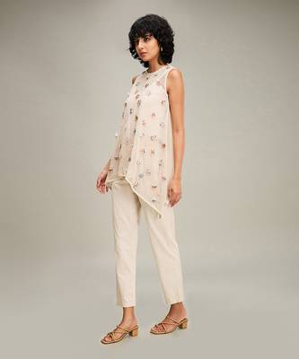 Off white floral emboridery co ord set 3