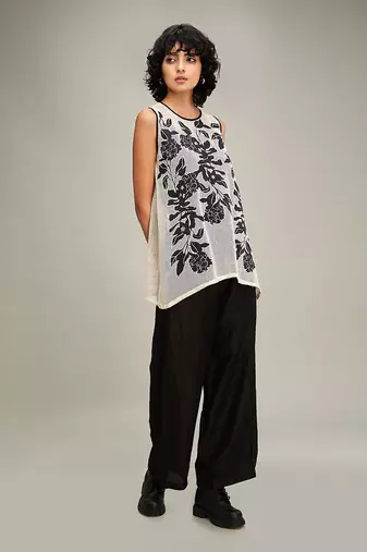 Black zinnia applique co-ord set