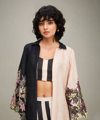 Black ahyana printed co ord set with jacket 5